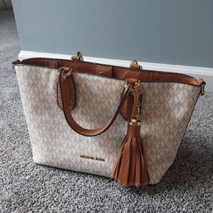 Michael Kohrs vanilla grab bag NWT